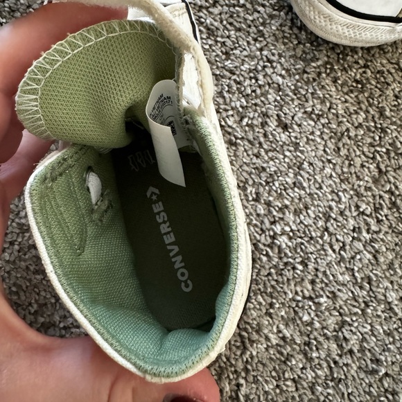 Toddler converse size 10 - Picture 6 of 12